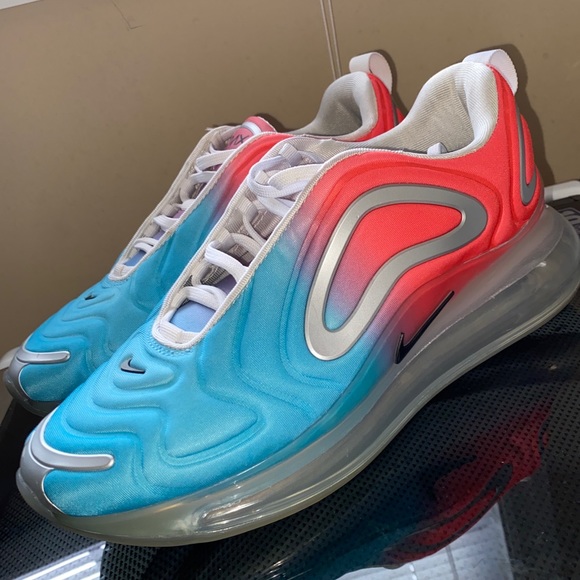 Air Max 720 - Picture 4 of 4